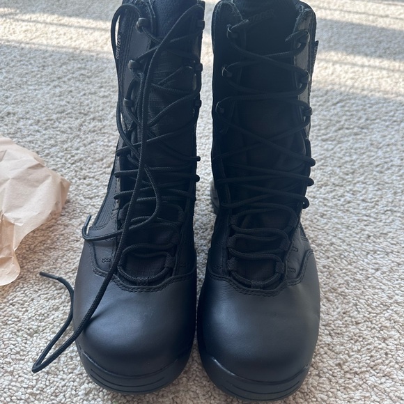 NIB/NWT Mens Danner 8in Kinetic Boots - Picture 4 of 15